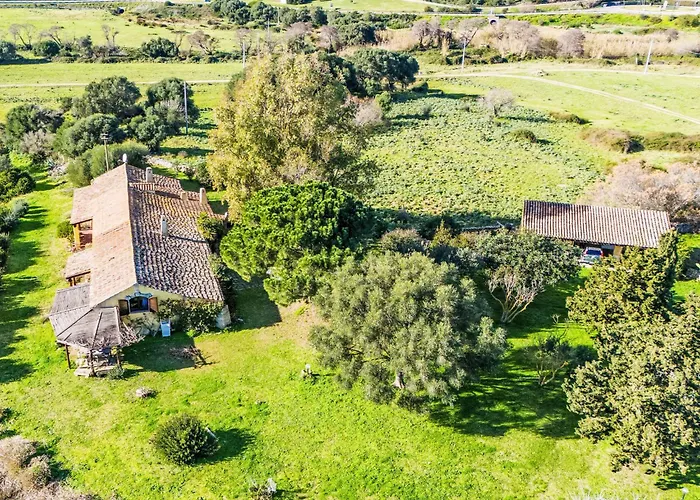 Libeccio By Interhome