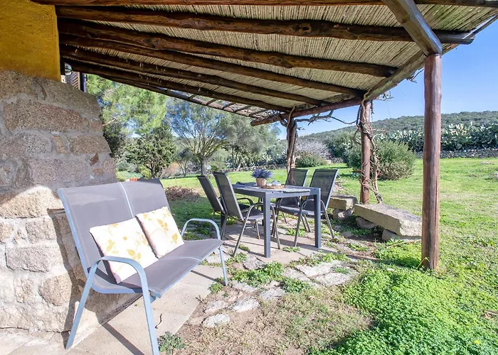 Libeccio By Interhome Палау